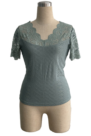 Scalloped V-Neck Lace Tee