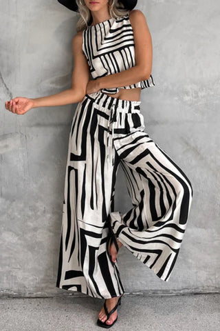 Geometric Print Wide-Leg Pants Set