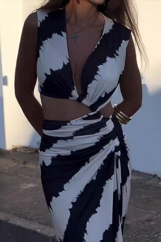 Stylish Cut-Out Maxi Dress