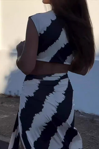 Stylish Cut-Out Maxi Dress