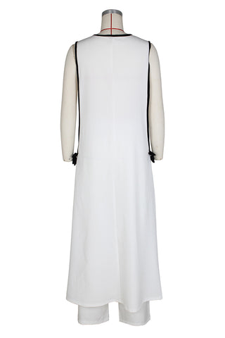 Elegant Pants Set with Floral Accent