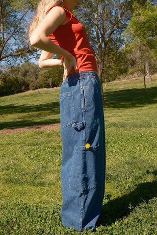 Elastic Waist Wide-Leg Jeans