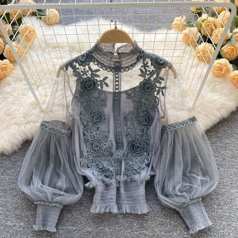 Floral Mesh Puff Sleeve Blouse