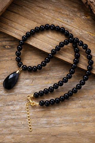Faceted Teardrop Pendant Beaded Necklace