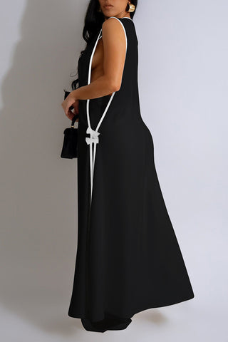 Elegant Pants Set with Floral Accent