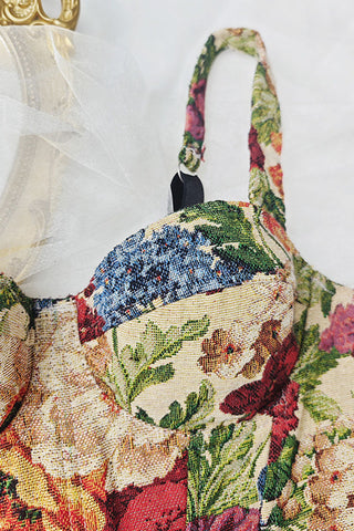 Floral Sweetheartare Neck Tank
