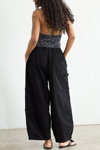 Elastic Waist Wide-Leg Jeans