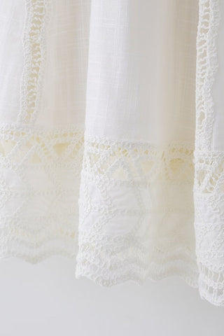 Vintage-Inspired Lace Skirt Set