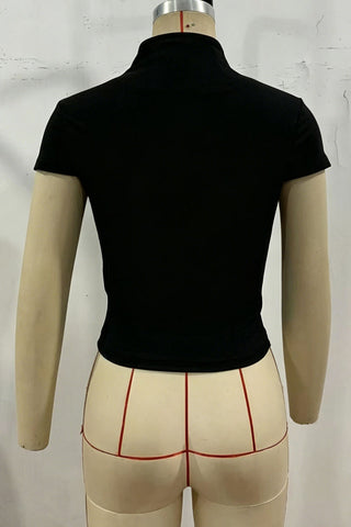 Front Hook Short Sleeve Crop Top