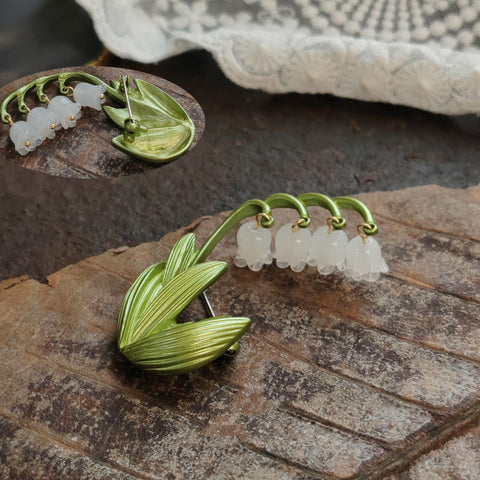 Floral Pearl Enamel Brooch