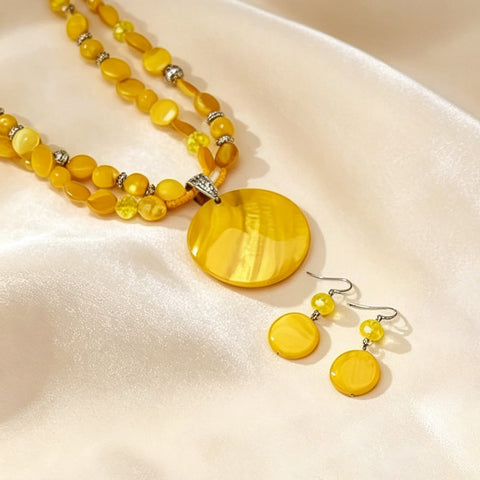 Round Pendant Beaded Necklace and Earrings Set