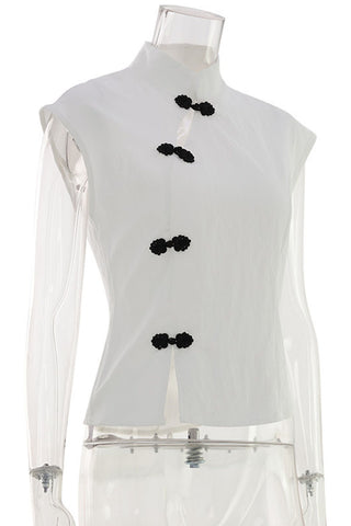 Mandarin Collar Frog Closure Top