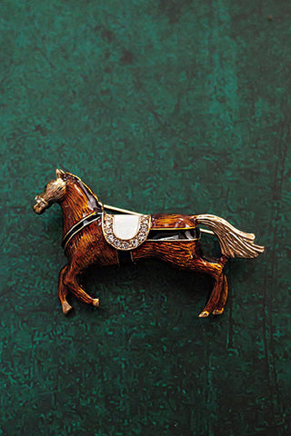 Nature-Inspired Decorative Brooch