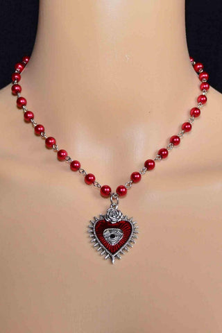 Ornate Heart Pendant Beaded Necklace