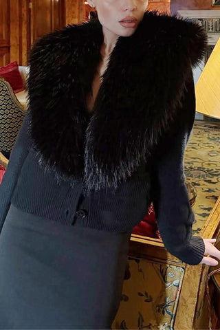 Faux Fur Collar Buttoned Jacket