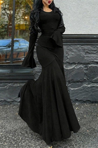 Elegant Long-Sleeve Maxi Dress