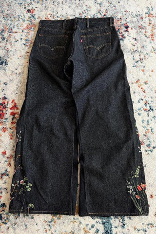 Floral Detail Wide-Leg Jeans