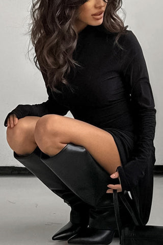 Elegant Long-Sleeve Evening Dress
