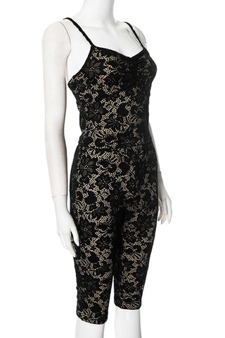 Lace Sleeveless Capris Set