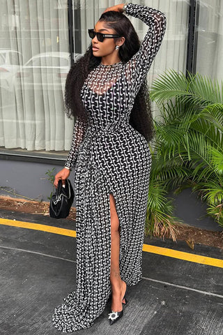 Long-Sleeve Patterned Casual Dress