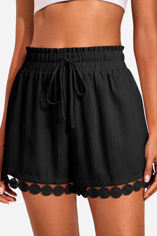 Lace-Trim Elastic Waist Casual Shorts