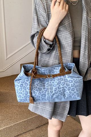Chic Leopard Pattern Tote Bag