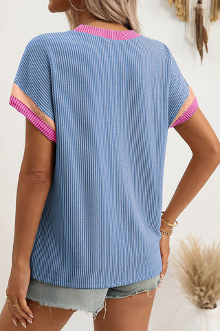 Stylish Short-Sleeve Ribbed T-Shirt