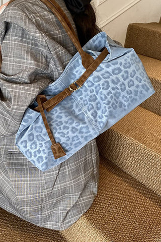 Chic Leopard Pattern Tote Bag