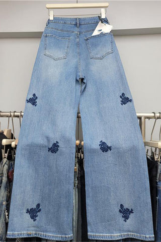 Floral Detail Straight Jeans