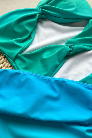 Cutout Two-Piece Beach Outfit