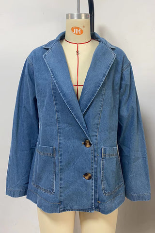 Classic Buttoned Denim Jacket