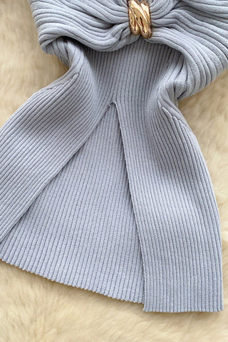 Elegant Ribbed Tank with Knotted Detail