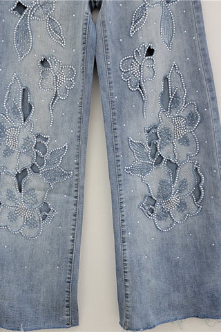 Floral Embellished Straight Jeans