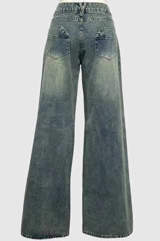 Wide-Leg Buttoned Jeans