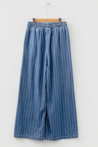 Stripe-Patterned Casual Pants