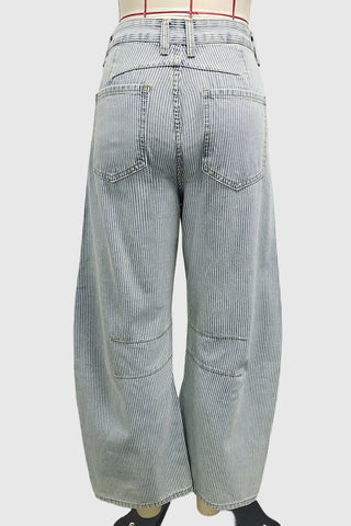 Classic Straight-Leg Jeans