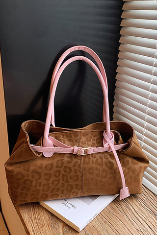 Chic Leopard Pattern Tote Bag