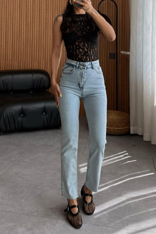 Lace Overlay Sleeveless Tank Top