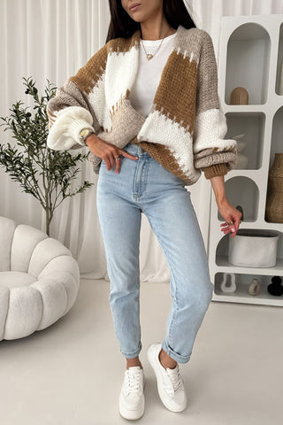 Stylish Oversized Cardigan with Pastel Stripes