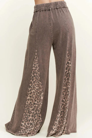 Wide-Leg Leopard Print Casual Pants