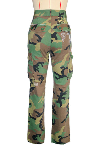 Distressed Camouflage Casual Pants