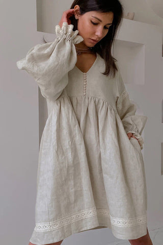 Buttoned Casual Dress with Lace Details