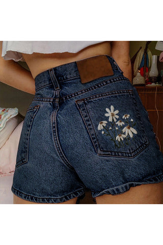 Floral Detail Casual Shorts