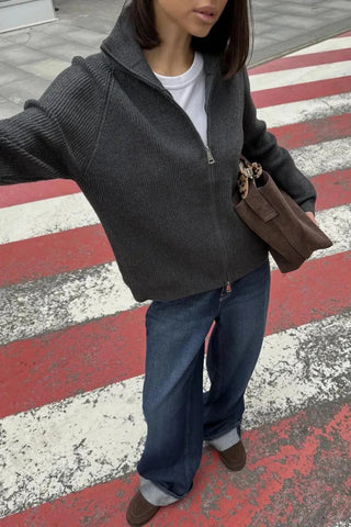Stylish Zip-Up Cardigan
