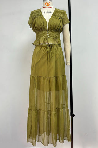 GREEN