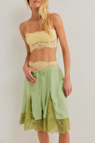 Lace-Trim Casual Wide-Leg Shorts