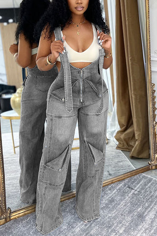 Stylish Denim Jumpsuit with Pocket Details