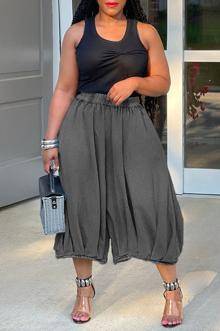 Wide-Leg Denim Capri Pants