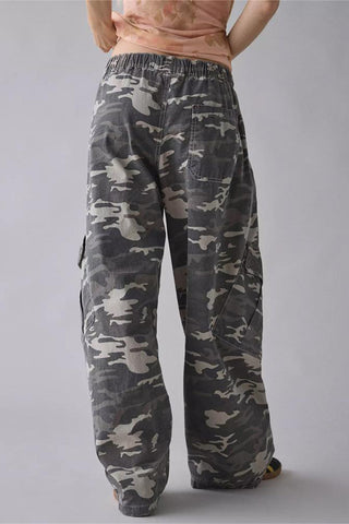 Relaxed Fit Camo Cargo Pants
