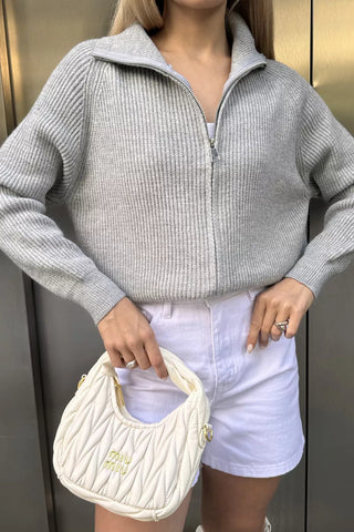 Stylish Zip-Up Cardigan